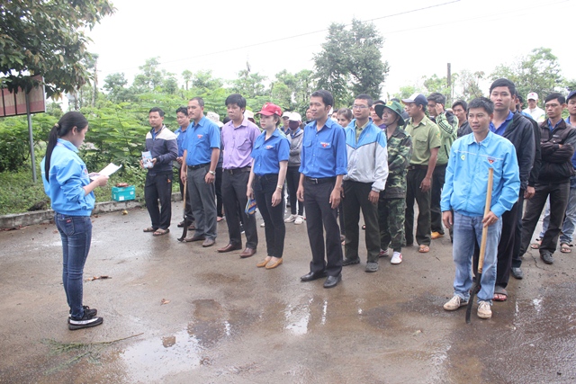 Ra quân tuyên truyền về phòng, chống sốt xuất huyết, sốt rét