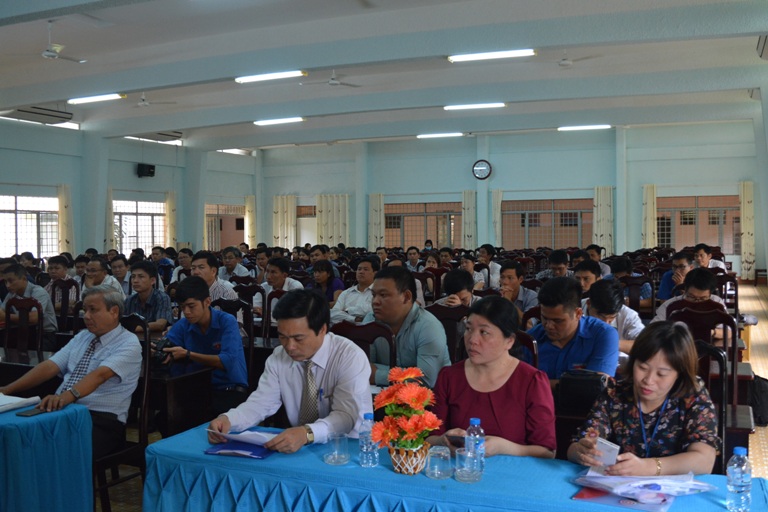 Khai giảng lớp bồi dưỡng kiến thức quản lý nhà nước, ngạch chuyên viên chính năm 2017.