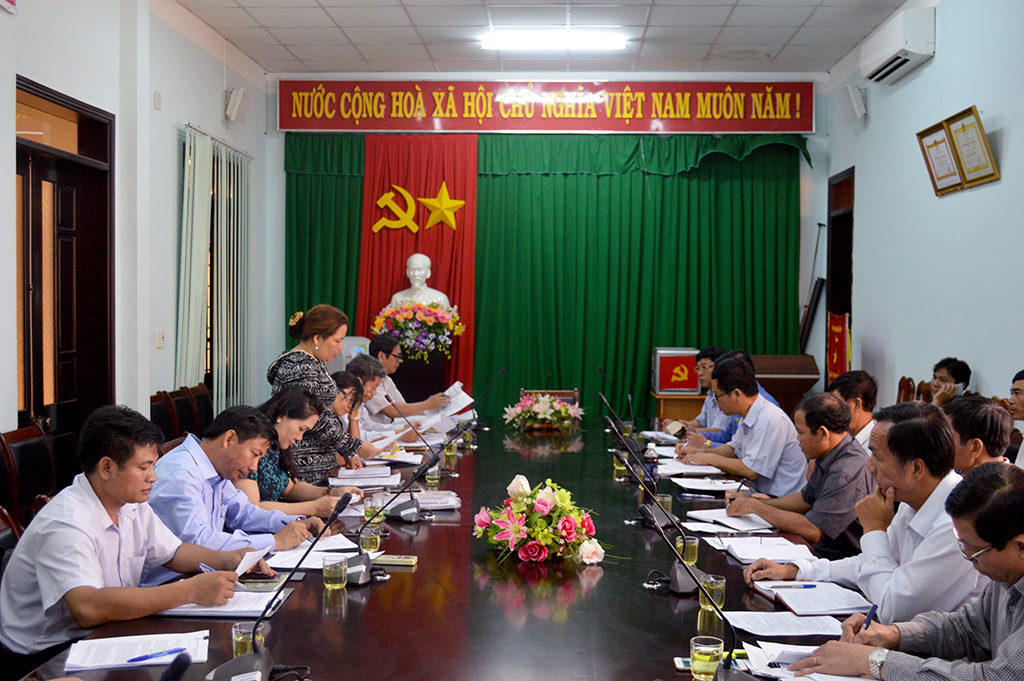 HĐND tỉnh giám sát tình hình thực hiện Chương trình 755 trên địa bàn huyện Ea Kar