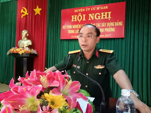 Huyện ủy Cư M'gar tổ chức Hội nghị rút kinh nghiệm 05 năm công tác xây dựng Đảng trong lực lượng vũ trang địa phương