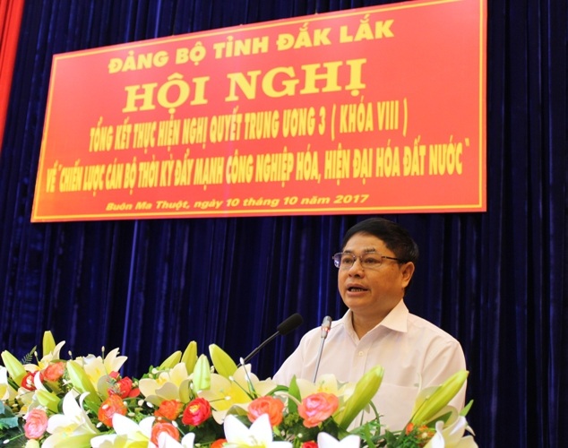 Hội nghị tổng kết thực hiên Nghị quyết Trung ương 3 (khóa VIII)