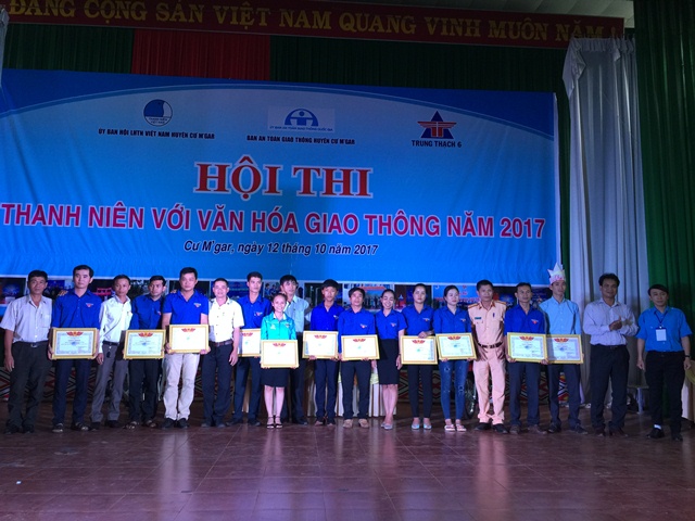 Sôi nổi Hội thi “Thanh niên với văn hóa giao thông” huyện Cư M'gar năm 2017