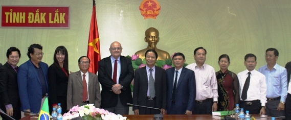 UBND tỉnh tiếp Đoàn công tác của Đại sứ quán Brazil tại Việt Nam