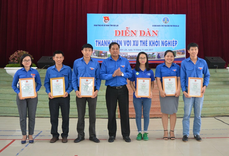 Diễn đàn Thanh niên với xu thế khởi nghiệp.