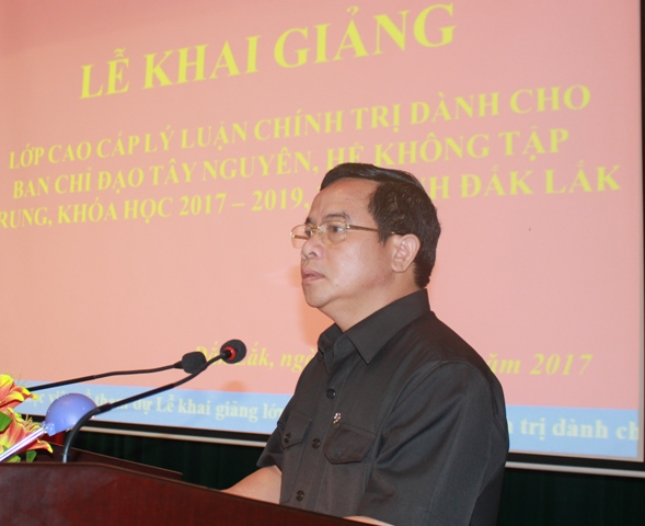 Khai giảng Lớp Cao cấp lý luận chính trị khóa 2017-2019