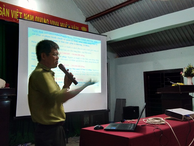 Tuyên truyền nâng cao ý thức quản lý bảo vệ rừng và chấp hành pháp luật cho nhân dân khu vực biên giới.