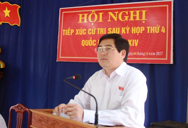 Đoàn Đại biểu Quốc hội tỉnh tiếp xúc cử tri tại huyện Krông Ana.