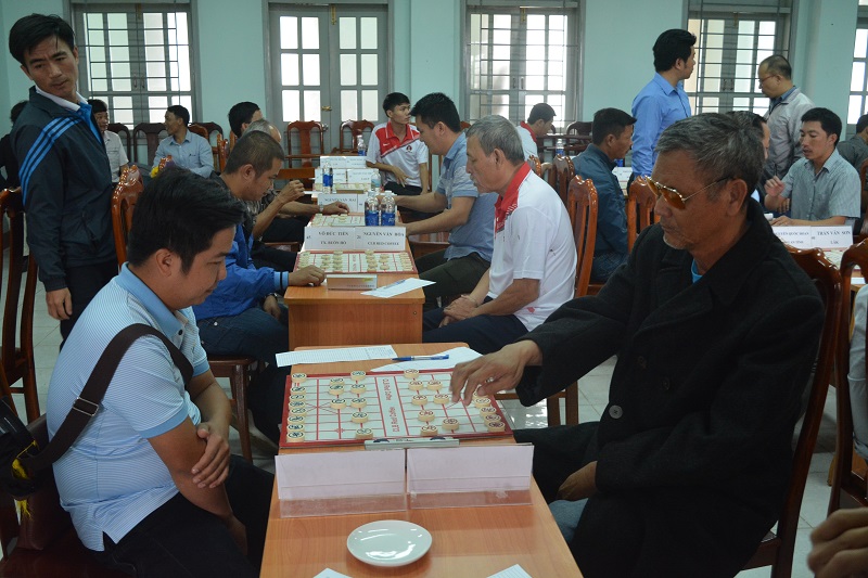 49 vận động viên tham dự Giải vô địch cờ tướng tỉnh Đắk Lắk lần thứ I năm 2017.