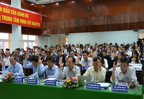 Bế mạc kỳ họp thứ 5 HĐND thành phố Buôn Ma Thuột khóa XI, nhiệm kỳ 2016 - 2021