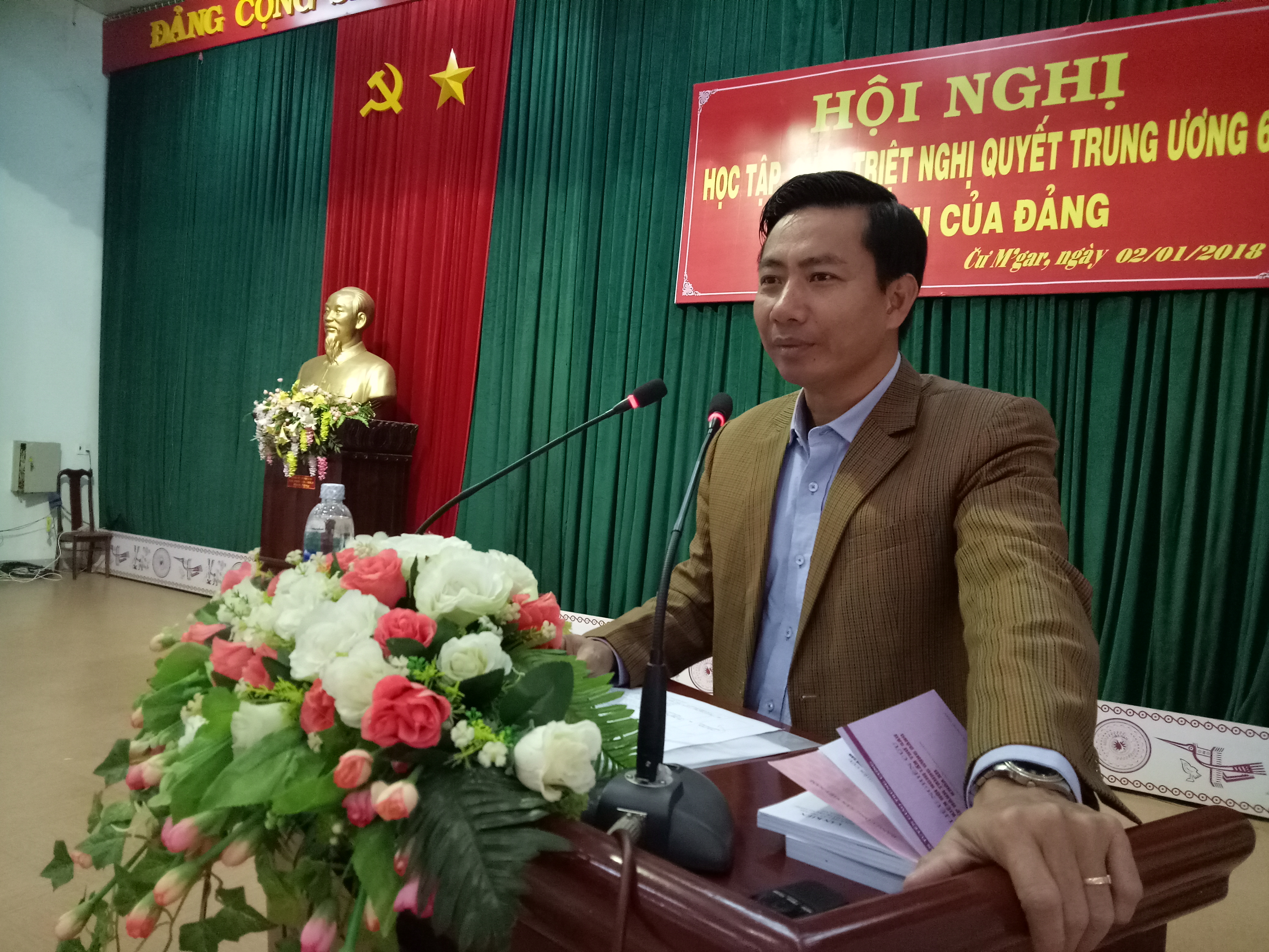 Huyện Cư M'gar tổ chức Hội nghị học tập, quán triệt Nghị quyết TW 6, khóa XII của Đảng