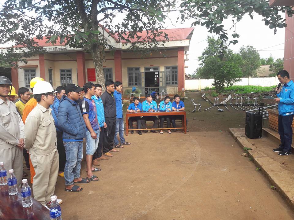 Khởi công xây dựng công trình thanh niên 