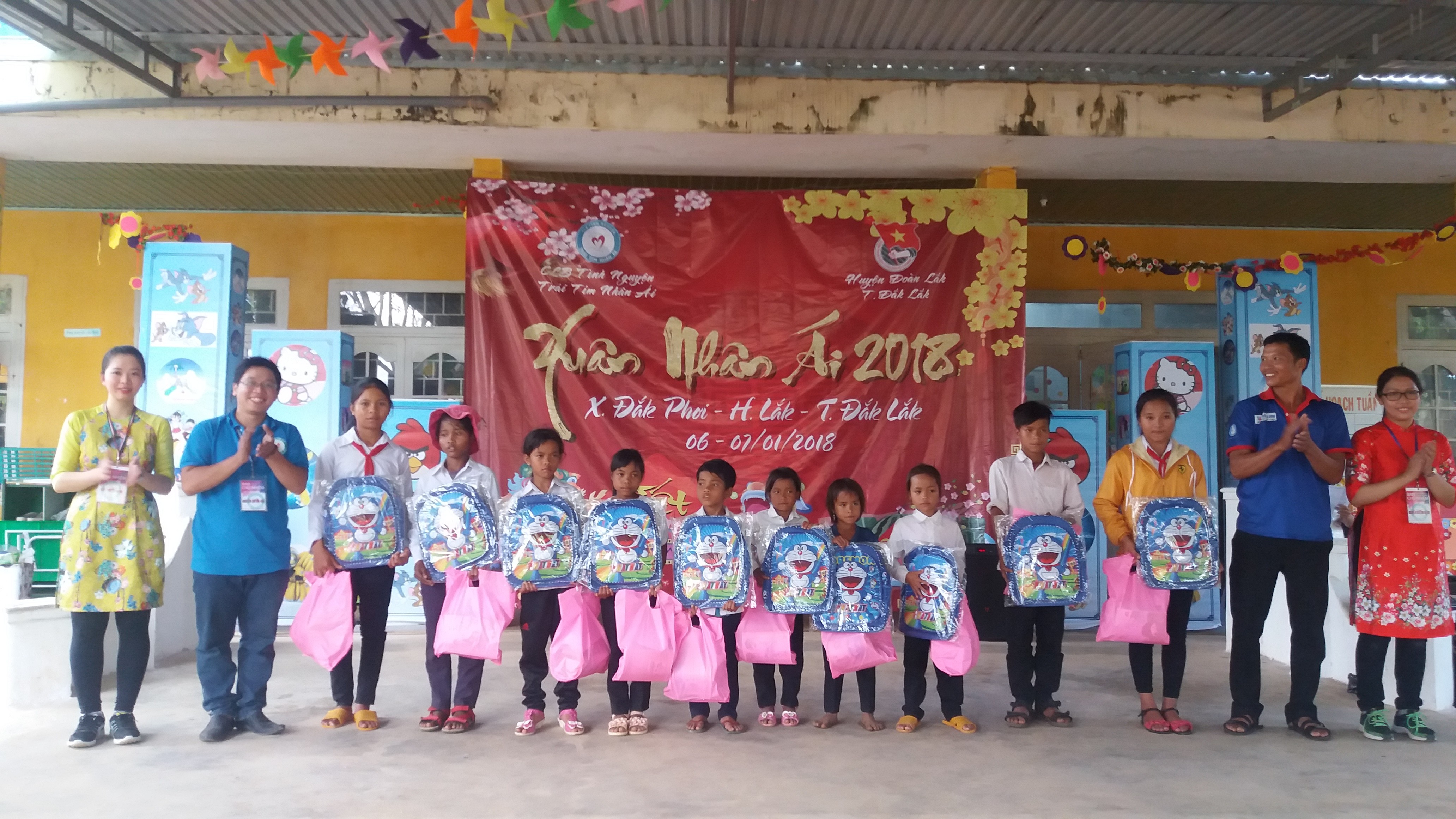 Huyện Lắk tổ chức chương trình Xuân nhân ái năm 2018