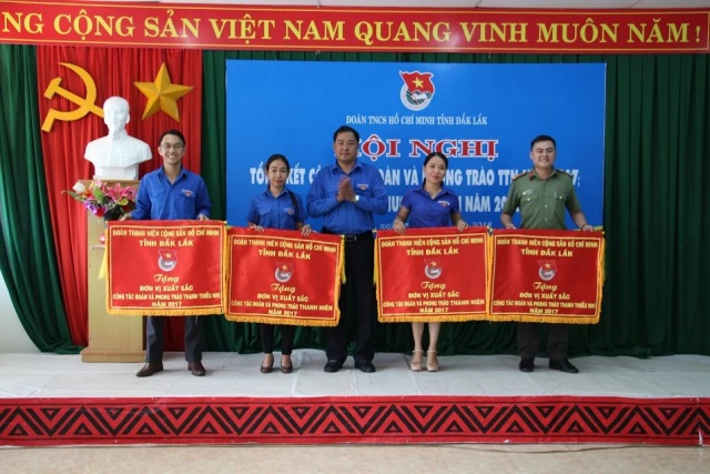 Tổng kết công tác Đoàn và phong trào thanh thiếu nhi tỉnh Đắk Lắk năm 2017 và triển khai chương trình năm 2018