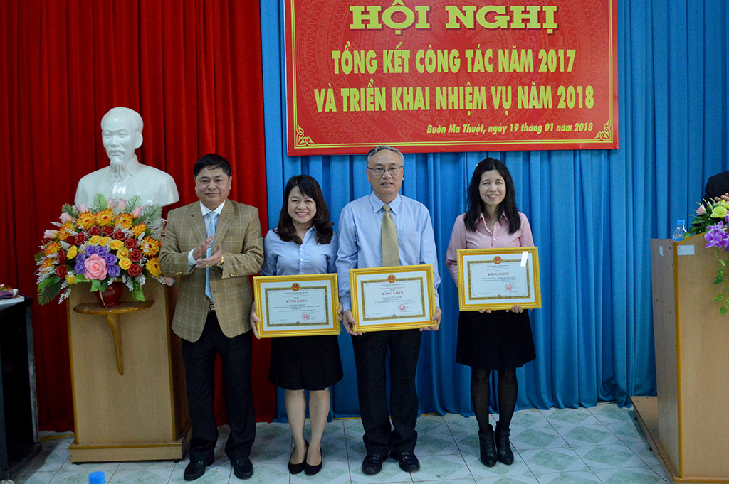 Báo Đắk Lắk triển khai nhiệm vụ công tác năm 2018