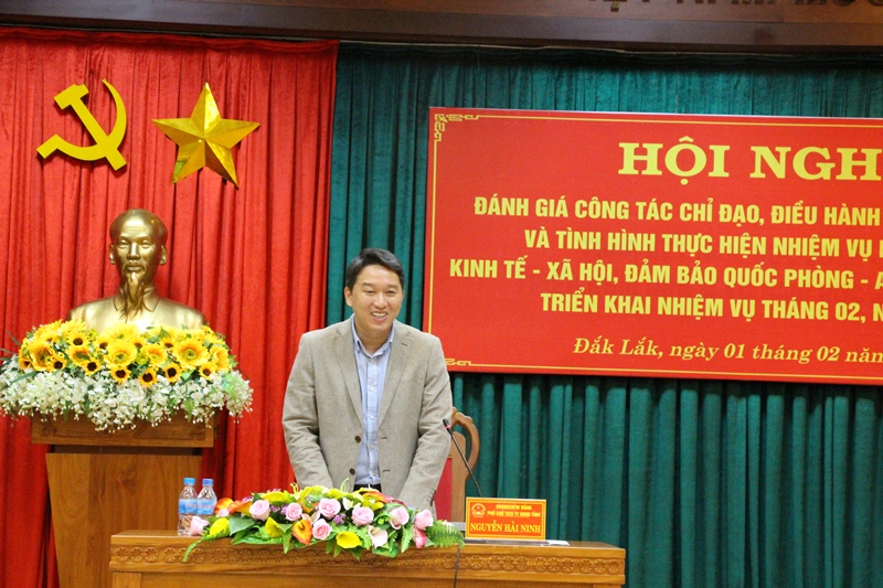 UBND tỉnh sơ kết công tác tháng 1 và triển khai nhiệm vụ tháng 2/2018