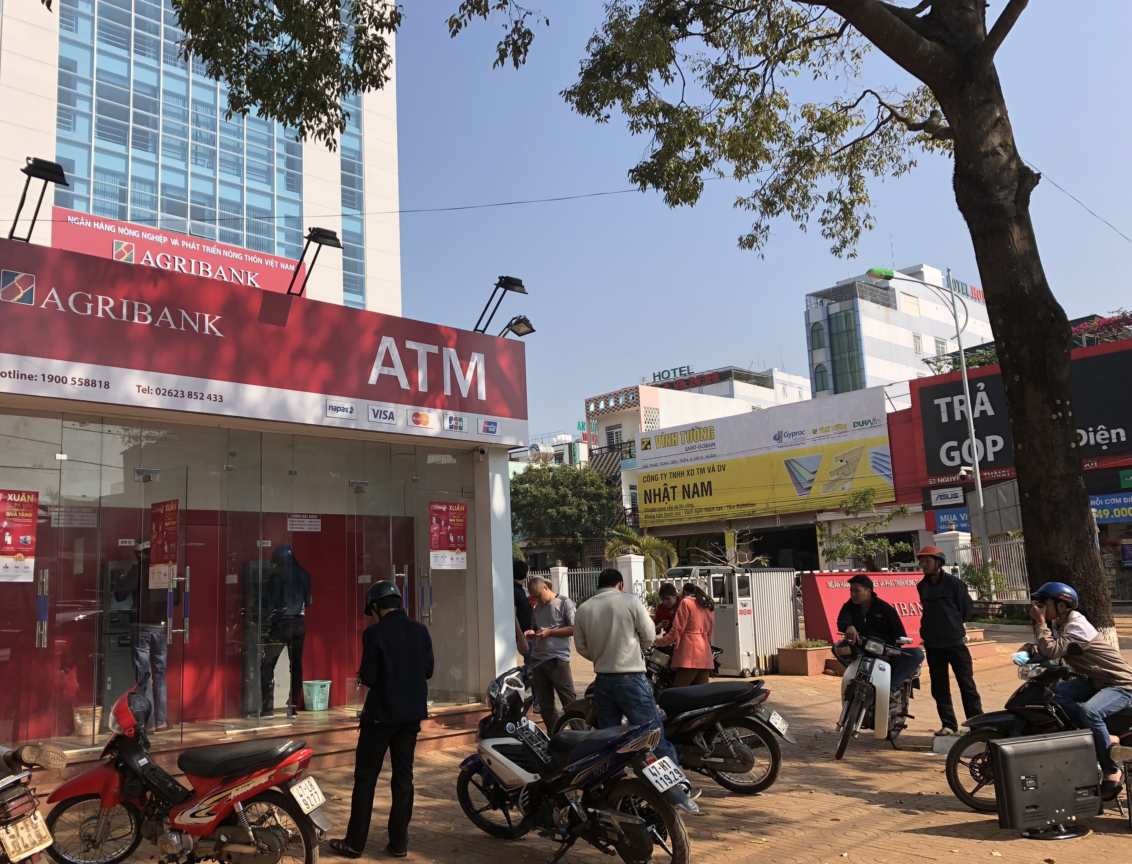 Agribank Đắk Lắk: Đảm bảo chất lượng dịch vụ, an toàn hoạt động ATM trong dịp Tết Mậu Tuất 2018.
