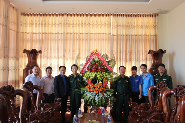 Thăm chúc mừng Bộ Chỉ huy Bộ đội Biên phòng tỉnh nhân Ngày truyền thống Bộ đội Biên phòng