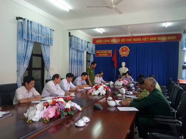 UBND huyện M’Đrắk: Tổ chức họp bàn các biện pháp xử lý một số vấn đề liên quan đến việc khai thác, vận chuyển gỗ trái phép thuộc lâm phần quản lý của Công ty TNHH MTV Lâm nghiệp M’Đrắk