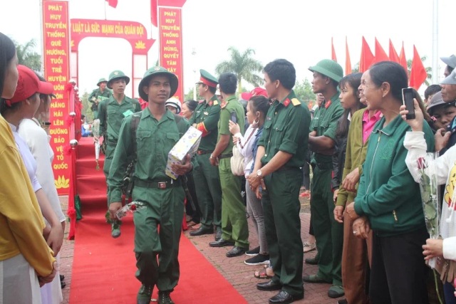 Huyện Buôn Đôn: Lễ giao nhận quân năm 2018