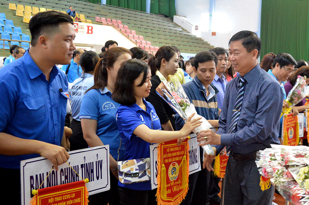 Hơn 700 vận động viên tham gia Hội thao Công chức, Viên chức, Lao động năm 2018