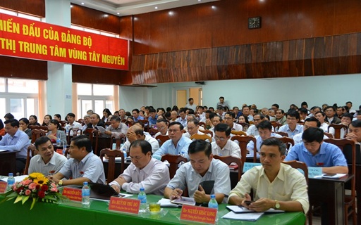 Ban Thường vụ Thành ủy tổ chức Hội nghị tổng kết công tác xây dựng Đảng năm 2017 và triển khai nhiệm vụ năm 2018.