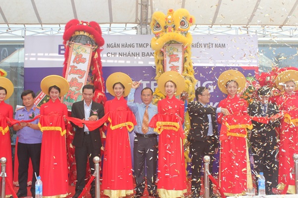 Khai trương Phòng giao dịch BIDV Cư Kuin