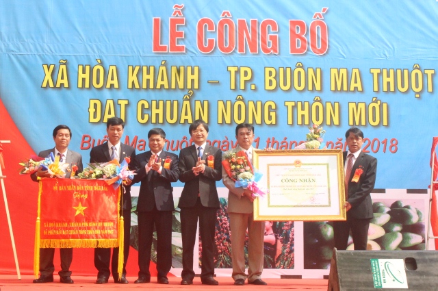Lễ công bố xã Hòa Khánh đạt chuẩn Nông thôn mới
