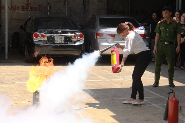 Chi cục Văn thư – Lưu trữ tập huấn công tác phòng cháy chữa cháy