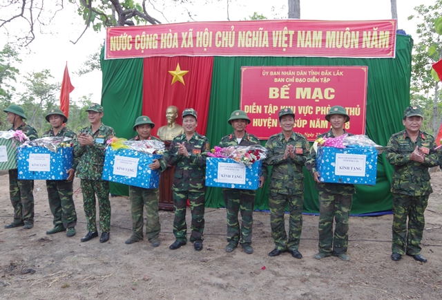 Huyện Ea Súp, tỉnh Đắk Lắk tổ chức Diễn tập khu vực phòng thủ