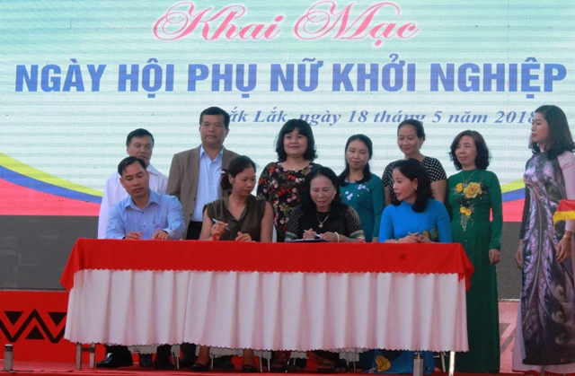 Khai mạc Ngày hội phụ nữ khởi nghiệp tỉnh Đắk Lắk năm 2018
