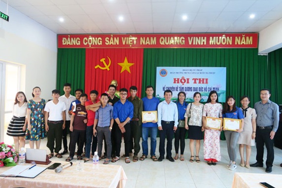 Trường Trung cấp Luật Buôn Ma Thuột tổ chức Hội thi kể chuyện về “Tấm gương đạo đức Hồ Chí Minh” năm 2018