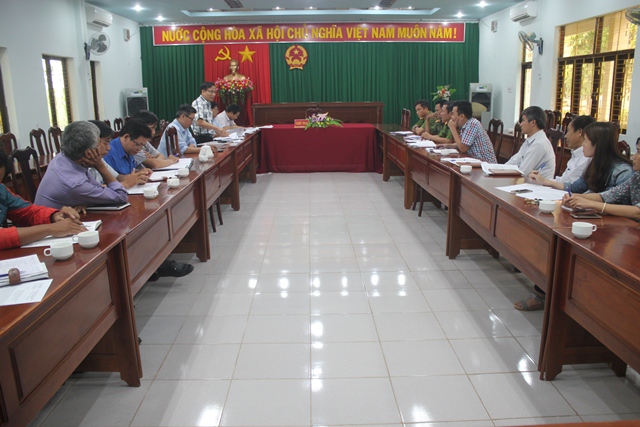 Họp Ban chỉ đạo kỳ thi THPT Quốc gia năm 2018 cụm thi huyện Buôn Đôn