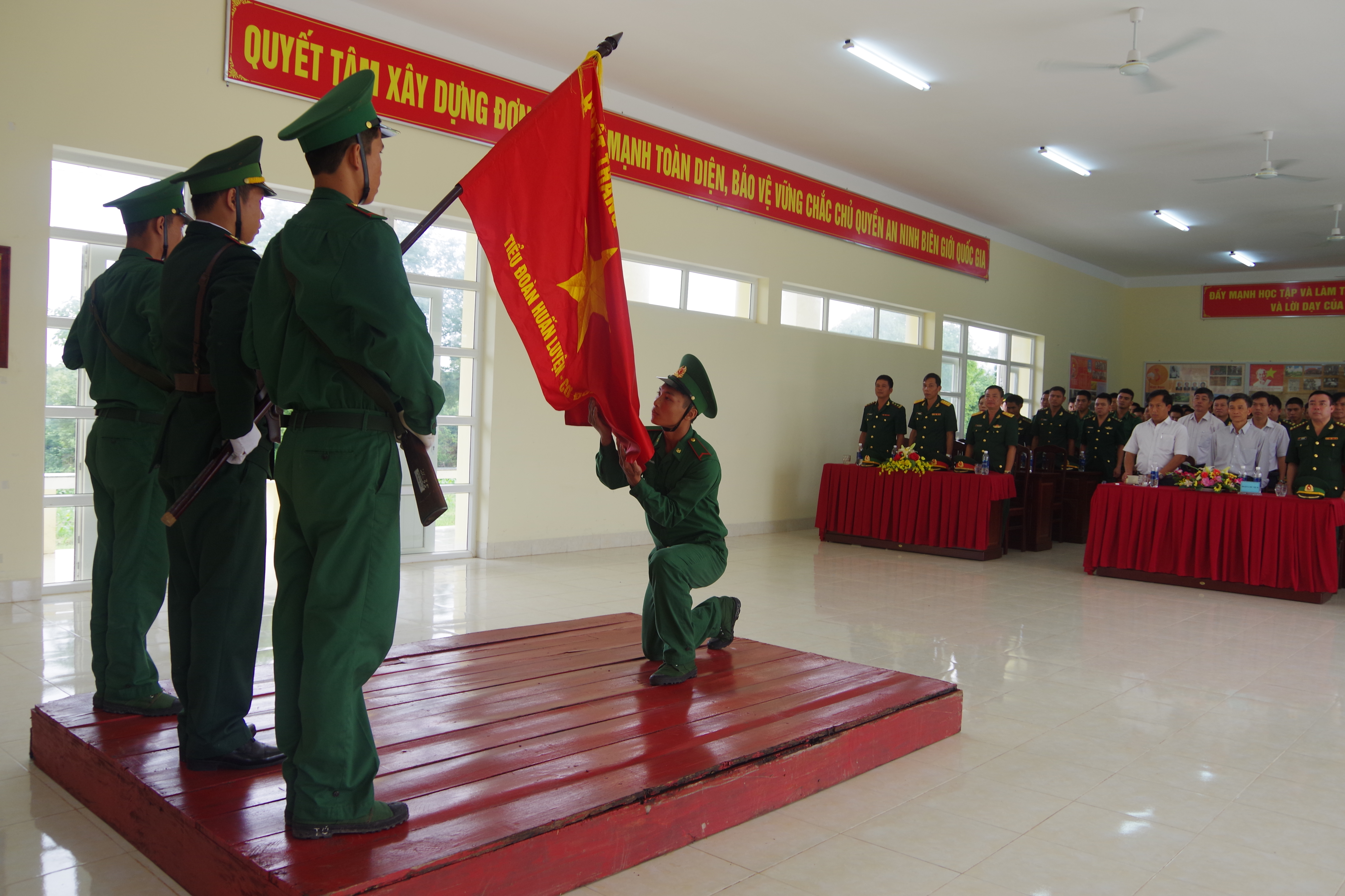 Bộ Chỉ huy BĐBP tỉnh Đắk Lắk: Tuyên thệ chiến sĩ mới năm 2018