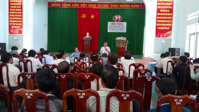 Huyện ủy Cư M'gar tổ chức Hội nghị đối thoại trực tiếp giữa đồng chí Bí thư, Phó Bí thư Huyện ủy với nhân dân xã Cư Dliê M'nông