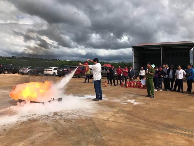 Huyện Ea H’leo tổ chức Hội nghị triển khai Nghị định 83/2017/NĐ-CP và tuyên truyền nghiệp vụ PCCC