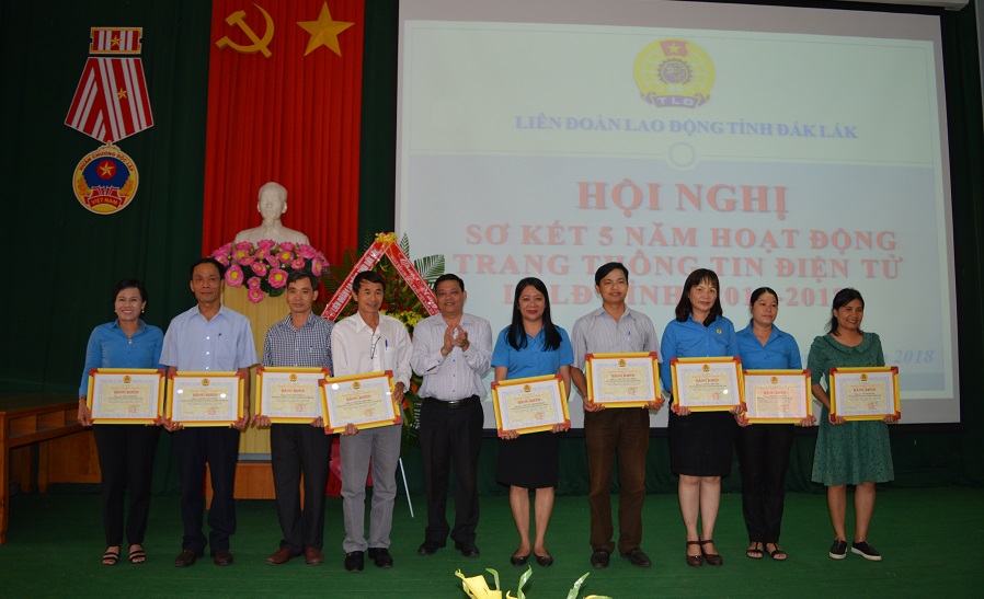 Sơ kết 5 năm hoạt động Trang Thông tin điện tử Liên đoàn Lao động tỉnh