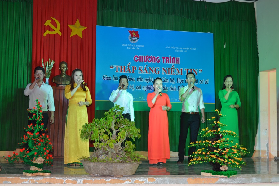 Chương trình “Thắp sáng niềm tin” năm 2018.