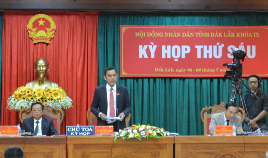 Sôi nổi Phiên chất vấn và trả lời chất vấn tại Kỳ họp thứ Sáu, HĐND tỉnh khóa IX