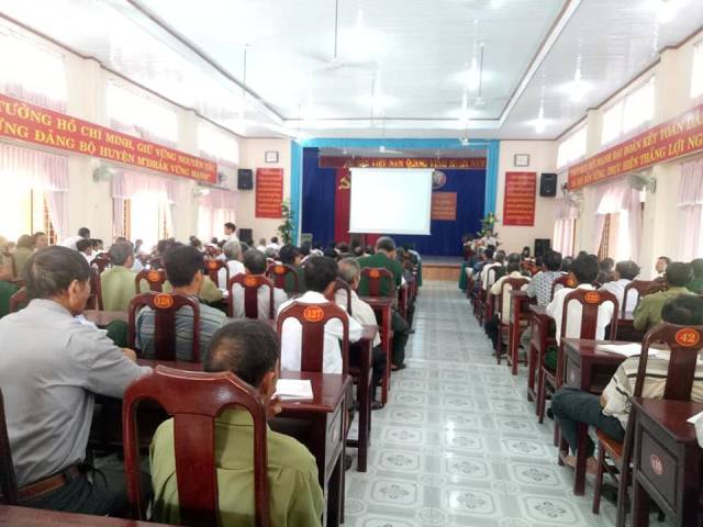 Tổ chức lớp bồi dưỡng lý luận chính trị và nghiệp vụ cho cán bộ Hội CCB cơ sở năm 2018