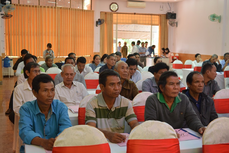 Gần 80 cán bộ làm công tác văn hóa và người có uy tín vùng đồng bào dân tộc thiểu số, vùng biên giới tỉnh tham gia tập huấn công tác tuyên truyền bảo tồn, phát huy bản sắc văn hóa dân tộc.