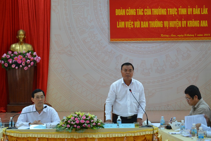 Thường trực Tỉnh ủy làm việc với Ban Thường vụ Huyện ủy Krông Ana