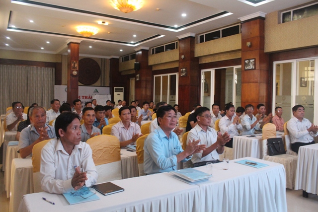 Bồi dưỡng kiến thức cho cán bộ, thành viên Hợp tác xã