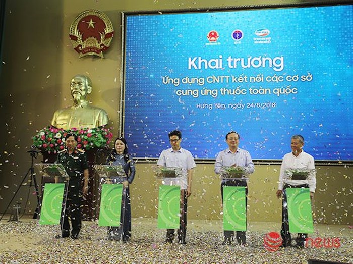 Triển khai ứng dụng công nghệ thông tin kết nối mạng cơ sở cung ứng thuốc