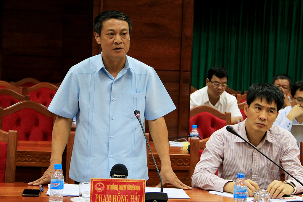 Đoàn công tác của Ban Chỉ đạo Trung ương về phòng chống thiên tai làm việc với UBND tỉnh