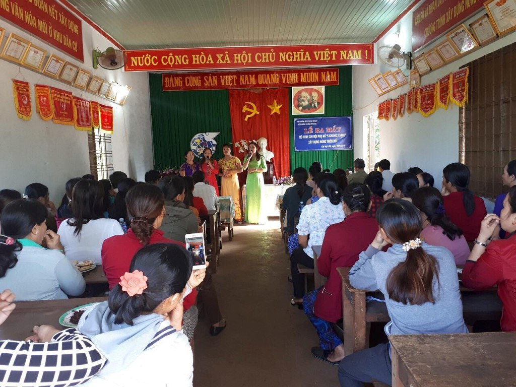 Các cấp Hội Phụ nữ ra mắt mô hình “Chi hội phụ nữ 5 không 3 sạch, xây dựng nông thôn mới”