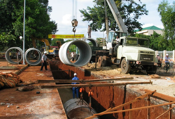 Điều chỉnh, bổ sung khối lượng công trình Cải tạo, nâng cấp mương thoát nước mưa trên địa bàn phường Tân Tiến, thành phố Buôn Ma Thuột.