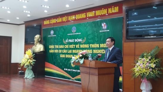 Hưởng ứng cuộc thi báo chí viết về nông thôn mới gắn với cơ cấu lại ngành nông nghiệp