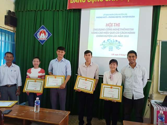 Hội thi Ứng dụng công nghệ thông tin nâng cao hiệu quả cải cách hành chính huyện Lắk năm 2018