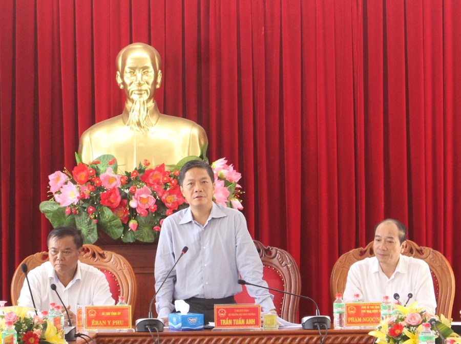 Bộ trưởng Bộ Công Thương làm việc tại tỉnh Đắk Lắk