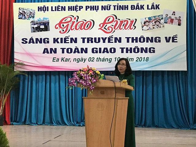 Hội Liên hiệp Phụ nữ tỉnh tổ chức chương trình giao lưu “Sáng kiến truyền thông về an toàn giao thông”